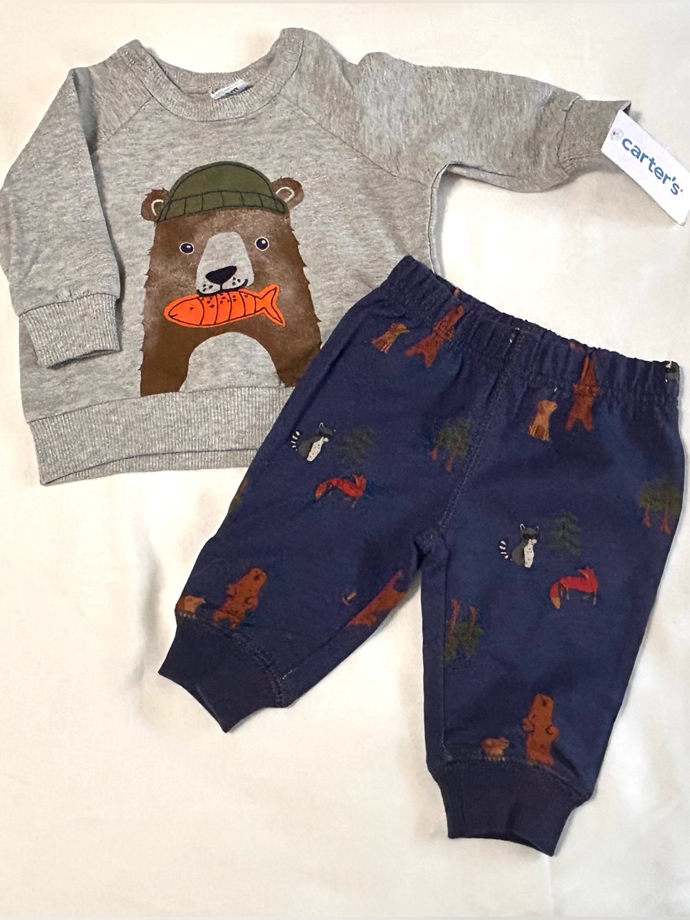 3 Month Fall 8 Pieces! Sweatshirts, Sweatpants, Bodysuit, Vests New and Like New - Picture 2 of 9